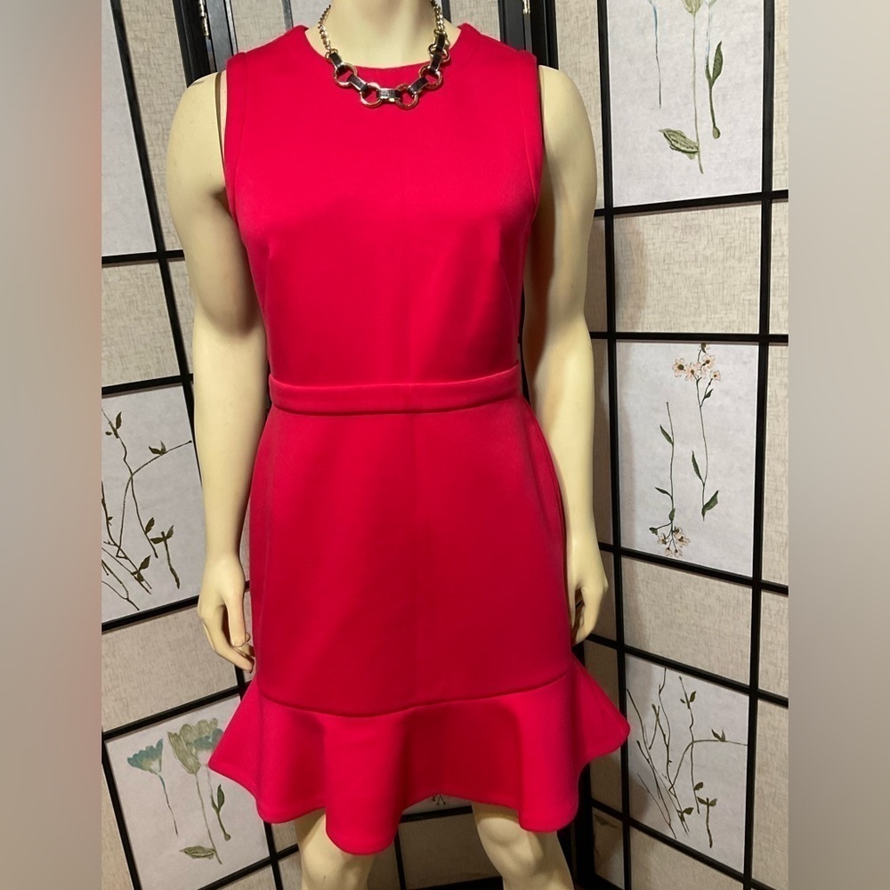 LOFT Sleeveless Dress With Flounce at bottom Size 8P